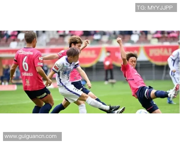 张静独家解析足球技巧与战术心得分享助你提升球技 张静独家解析足球技巧与战术心得分享助你提升球技