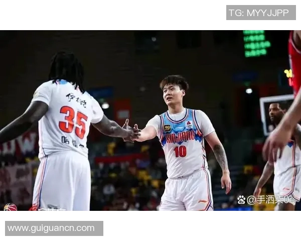 上海篮球队创历史新高状态排名引发广泛关注与热议