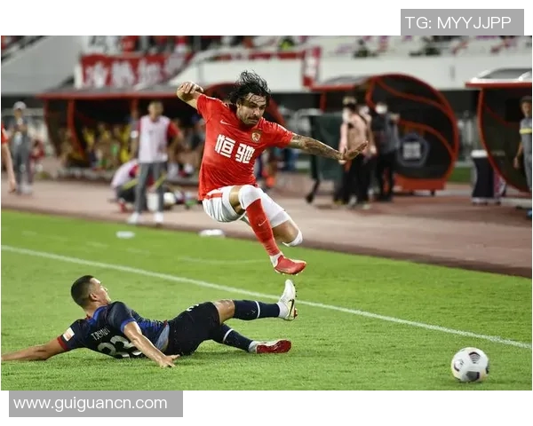 赛后分析：重庆排球队与广州排球队的比赛节奏与战术对比探讨